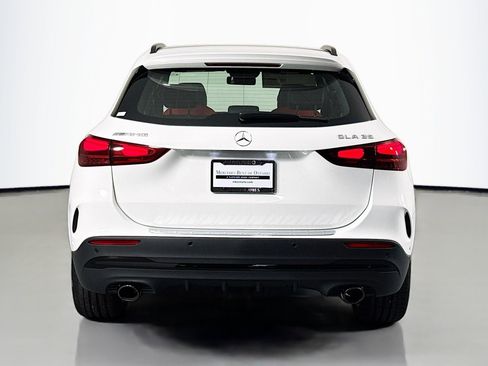 New 2026 Mercedes-Benz GLA 35 AMG 4MATIC image 3