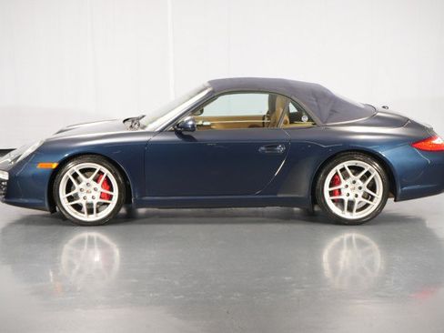 Used 2011 Porsche 911 Carrera S RWD image 3