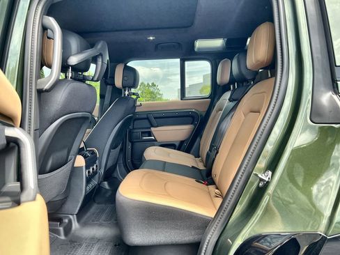 Used 2026 Land Rover Defender 110 X AWD/4WD image 15
