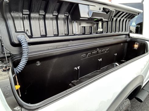 Used 2020 RAM 1500 Classic Warlock w/ Trailer & Traction Group image 13