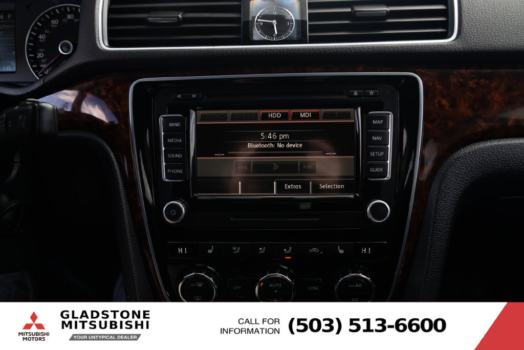 Used 2013 Volkswagen Passat TDI SEL Premium FWD image 15