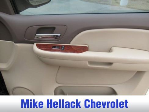 Used 2009 Chevrolet Tahoe LT image 11