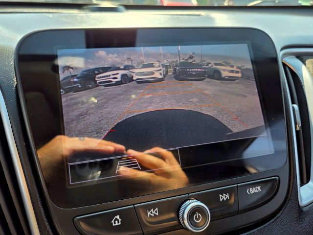 Used 2022 Chevrolet Malibu LS w/ LPO, Convenience Package 2 FWD image 26
