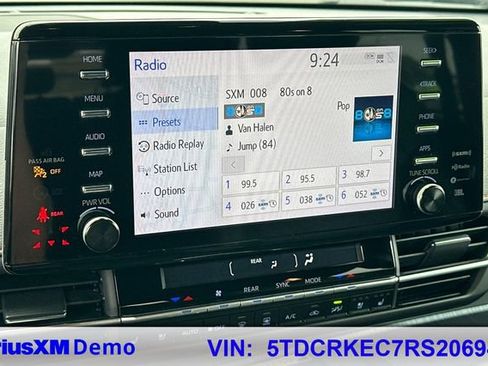 Certified 2024 Toyota Sienna XSE w/ XSE Premium Package FWD image 36