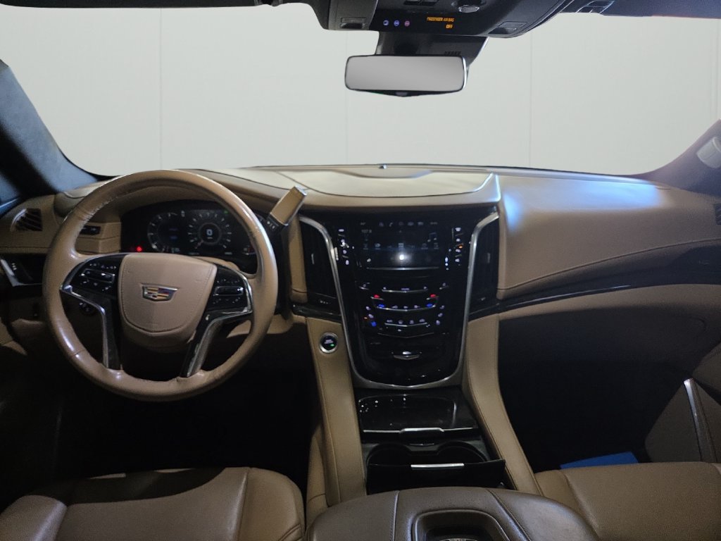 Used 2020 Cadillac Escalade Platinum AWD/4WD image 12