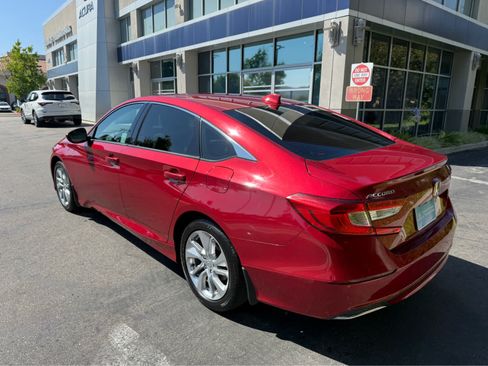 Used 2018 Honda Accord LX image 3