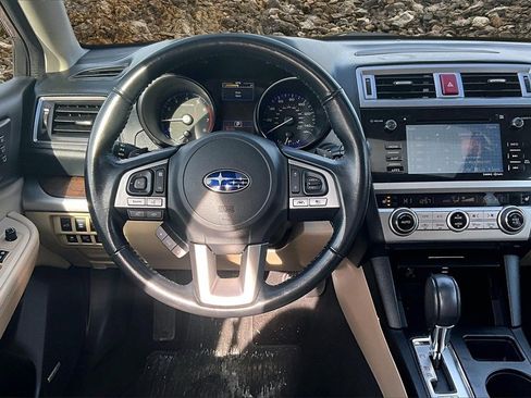 Used 2016 Subaru Outback 2.5i Limited image 5