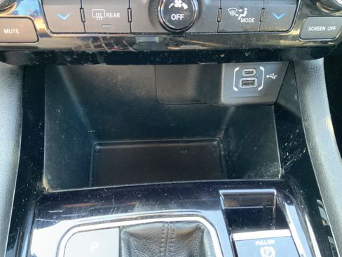 Used 2023 Jeep Compass High Altitude AWD/4WD image 42