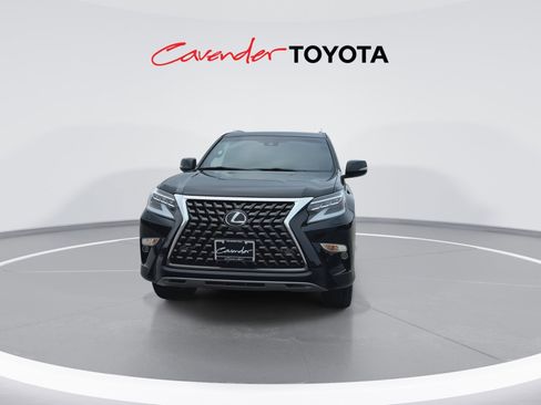 Used 2022 Lexus GX 460 Premium w/ Premium Package AWD/4WD image 3