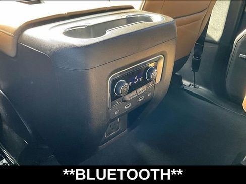 Used 2021 Chevrolet Tahoe Premier image 12