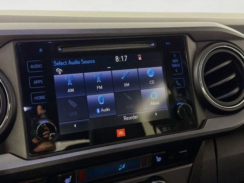 Used 2017 Toyota Tacoma TRD Sport RWD image 18