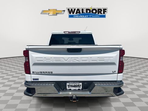 Used 2023 Chevrolet Silverado 1500 LT AWD/4WD image 5