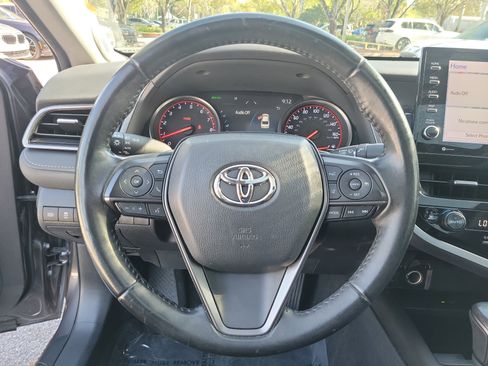 Used 2022 Toyota Camry XSE w/ Navigation Package FWD image 23