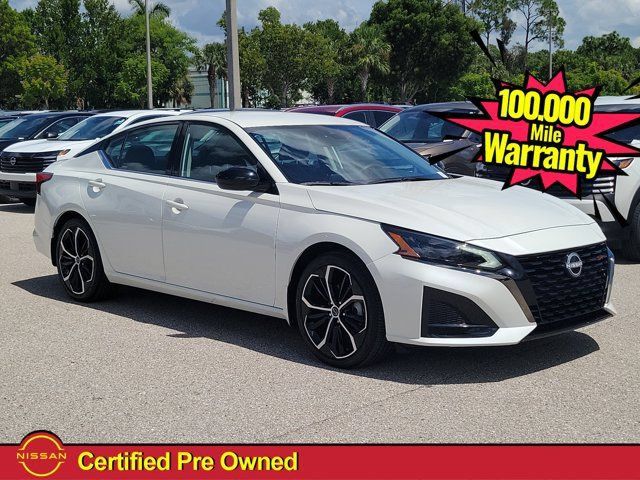 Certified 2025 Nissan Altima 2.5 SR FWD image 1