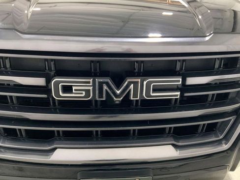 Used 2023 GMC Yukon AT4 w/ AT4 Premium Package AWD/4WD image 27