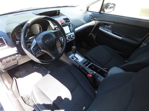 Used 2015 Subaru Crosstrek 2.0i Premium AWD/4WD image 11