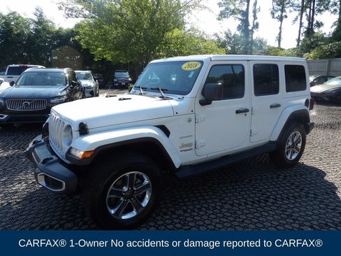 Used 2018 Jeep Wrangler Unlimited Sahara AWD/4WD image 3
