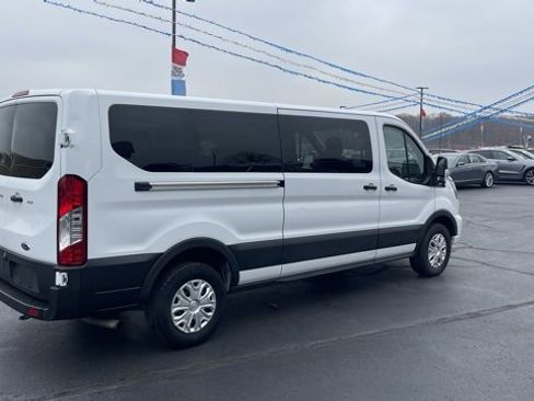 Used 2023 Ford Transit 350 XLT image 6