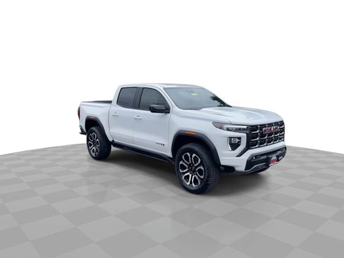 New 2025 GMC Canyon AT4 w/ Nightfall Edition image 35