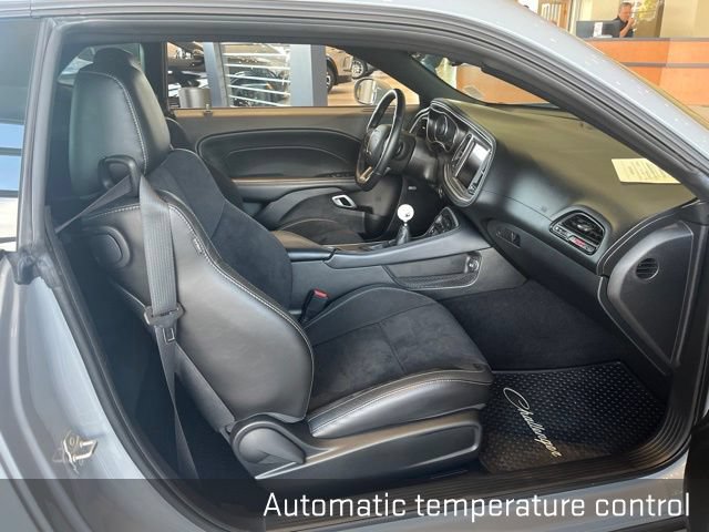 Used 2022 Dodge Challenger R/T Scat Pack RWD image 31