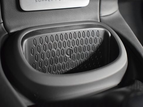 New 2025 McLaren Artura Spider image 30