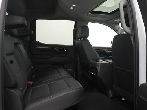 Used 2023 GMC Sierra 1500 Denali w/ Denali Reserve Package AWD/4WD image 14