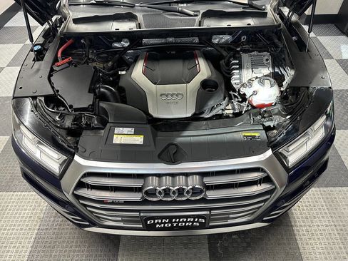 Used 2018 Audi SQ5 Premium Plus w/ Navigation Package image 29