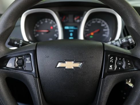Used 2016 Chevrolet Equinox LS FWD image 10