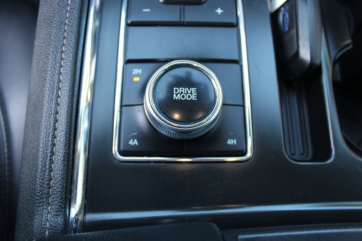 Used 2022 Ford Expedition XLT AWD/4WD image 31