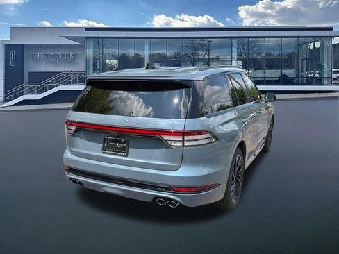 New 2026 Lincoln Aviator Reserve AWD/4WD image 7