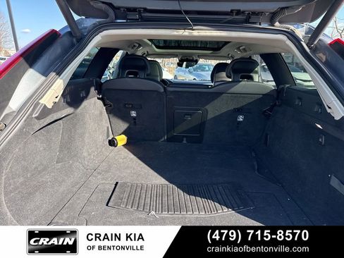 Used 2017 Volvo V90 T6 Cross Country image 14