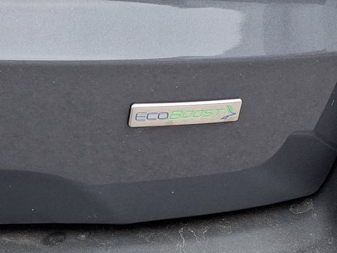 Certified 2018 Ford EcoSport S image 31