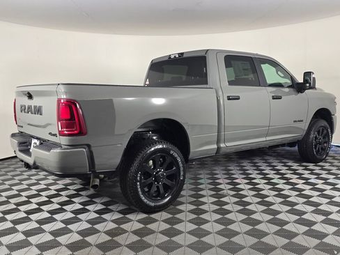 New 2026 RAM 2500 Big Horn AWD/4WD image 4