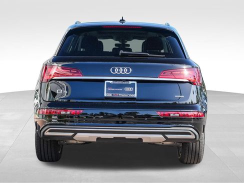 Certified 2023 Audi Q5 2.0T Premium w/ Convenience Package AWD/4WD image 8
