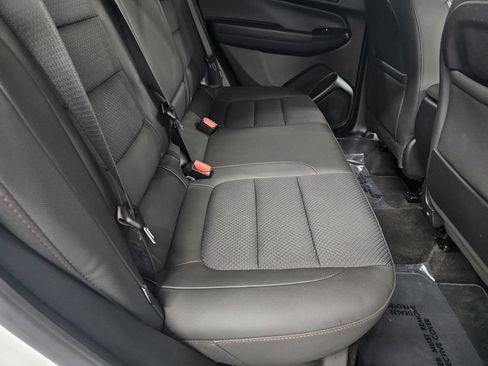 Used 2023 Chevrolet TrailBlazer RS AWD/4WD image 23