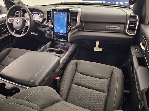 New 2026 RAM 1500 Big Horn AWD/4WD image 16