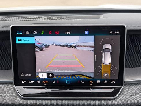 New 2026 Volkswagen Tiguan S AWD/4WD image 10