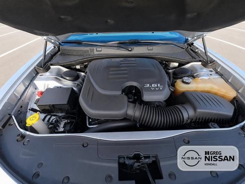Used 2022 Dodge Charger SXT RWD image 13