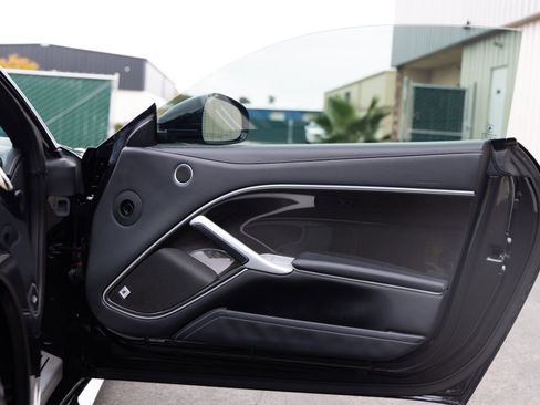 Used 2014 Ferrari F12 Berlinetta image 42