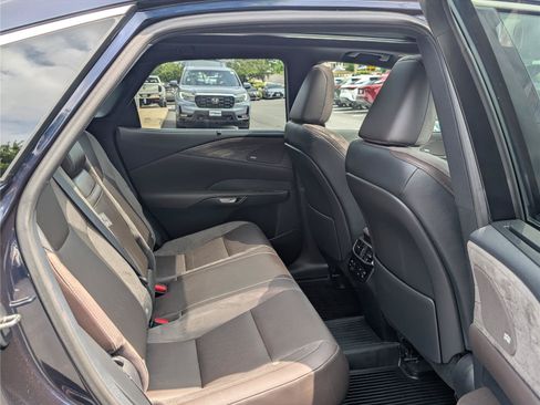 Certified 2024 Lexus RX 350 AWD w/ Convenience Package image 12
