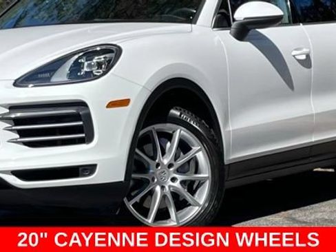 Used 2019 Porsche Cayenne AWD/4WD image 3