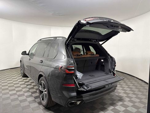 New 2026 BMW X7 xDrive40i w/ M Sport Package image 21