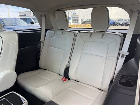Used 2023 Lincoln Aviator Black Label w/ Dynamic Handling Package image 20