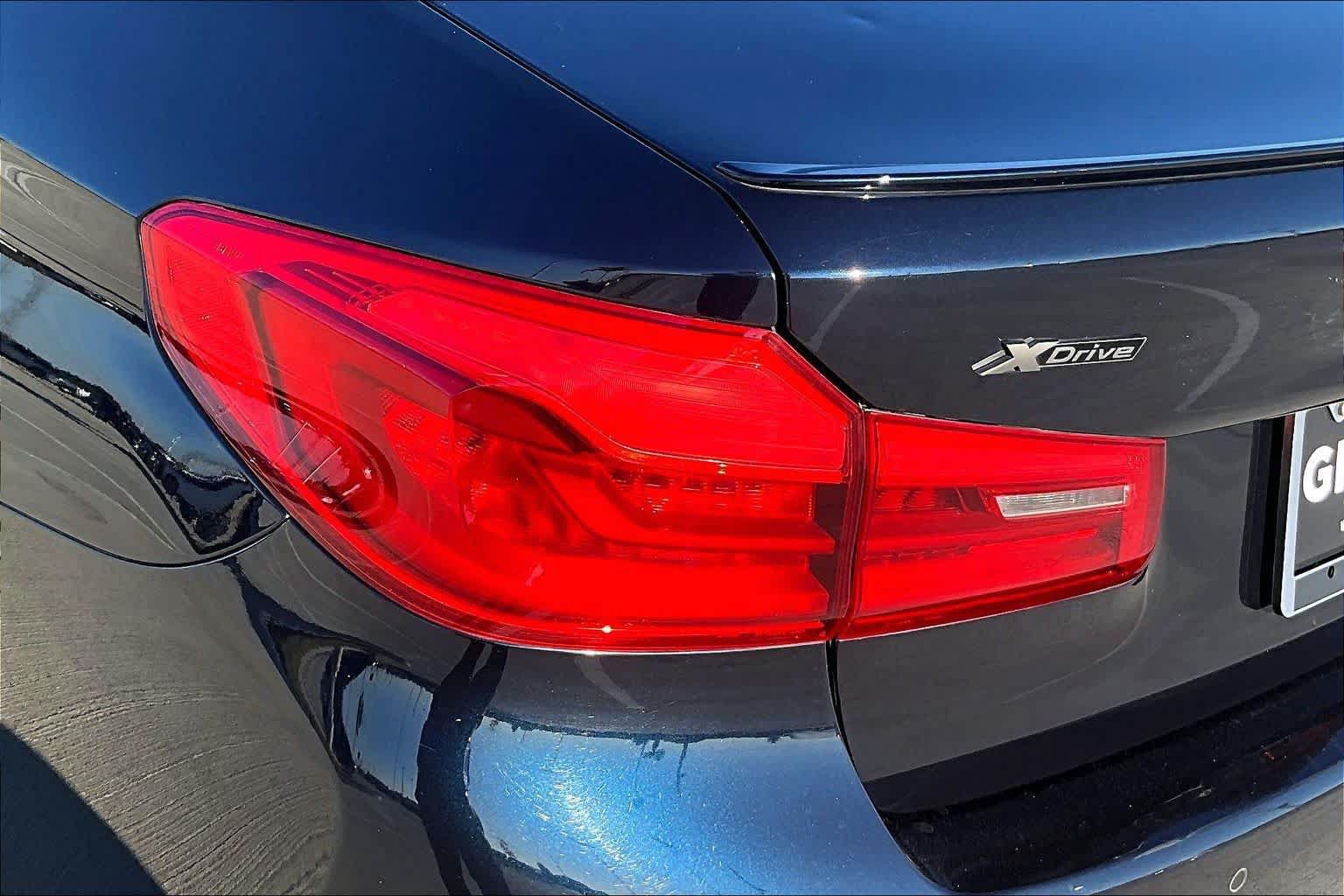 Used 2020 BMW M550i xDrive AWD/4WD image 28