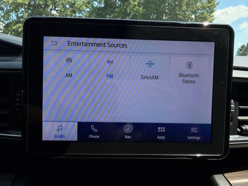 Used 2020 Ford Explorer Limited w/ Class III Trailer Tow Package AWD/4WD image 36
