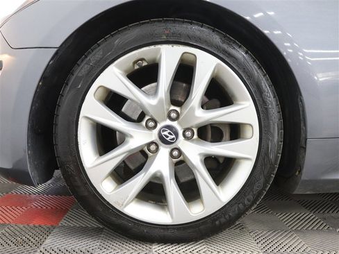 Used 2016 Hyundai Genesis 3.8 image 36