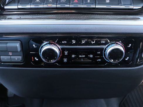 New 2026 GMC Sierra 1500 Elevation image 21