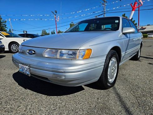 Used 1995 Ford Taurus GL image 7