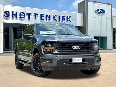 New 2026 Ford F150 XLT w/ XLT Black Appearance Package