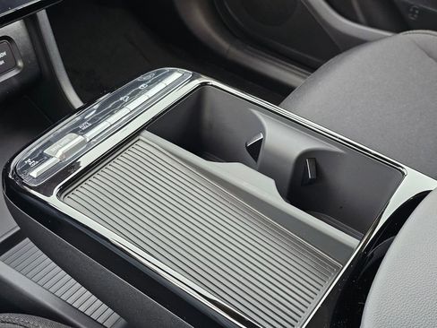 New 2026 Hyundai Tucson Blue SE image 23